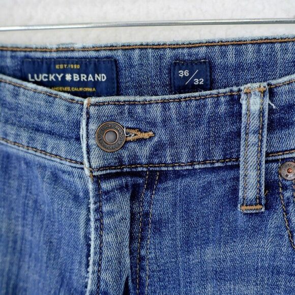 Lucky Brand 383 Straight Blue Jeans 37/32 Stone Wash Whiskering Mid Rise Tag 36 - Picture 3 of 13